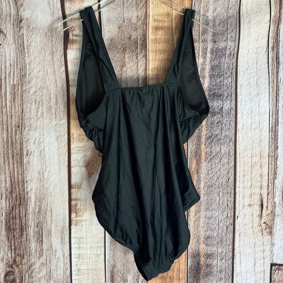 J.Crew Swimsuit One Piece Black Ruched V-Neck Size 16 Beach Vacation Sustainable - Picture 2 of 8